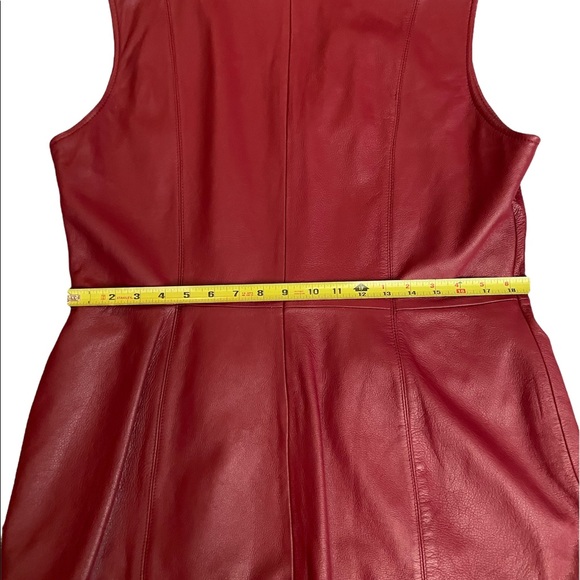 Beautiful deep red 100% leather vest with satin lining. Size large. - Picture 4 of 5